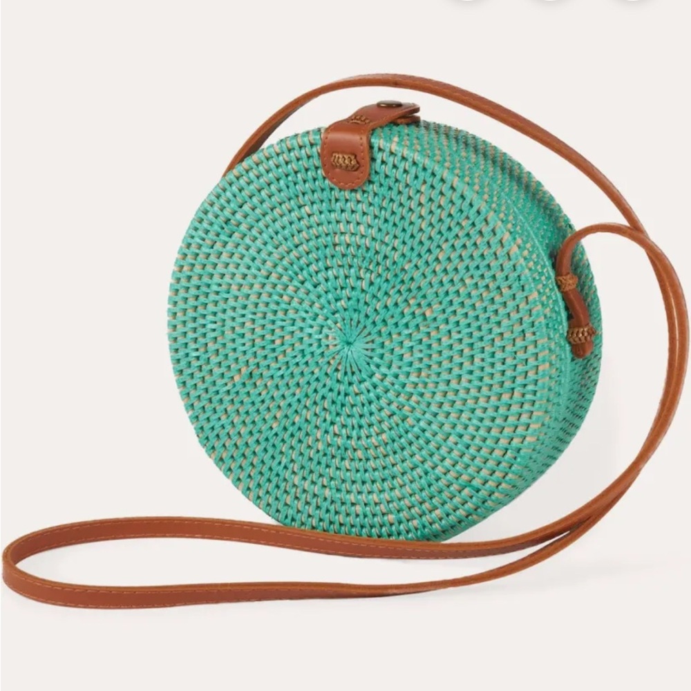 Unk Women's Aqua Rattan Circle Shoulder Bag Small Casual